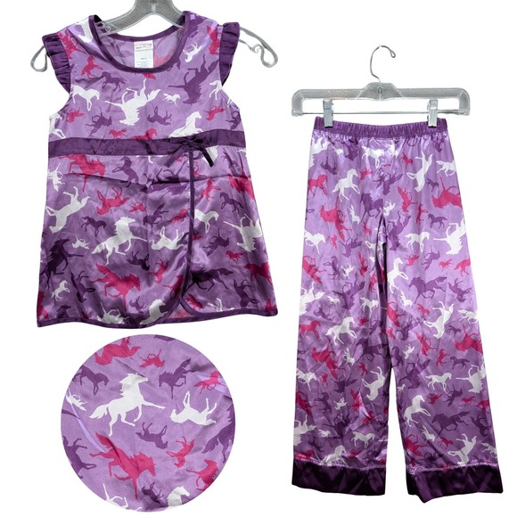 Women's Unicorn Pajama Set Size M 7/8 Purple Loungewear Whimsical Sleepwear - Picture 1 of 13